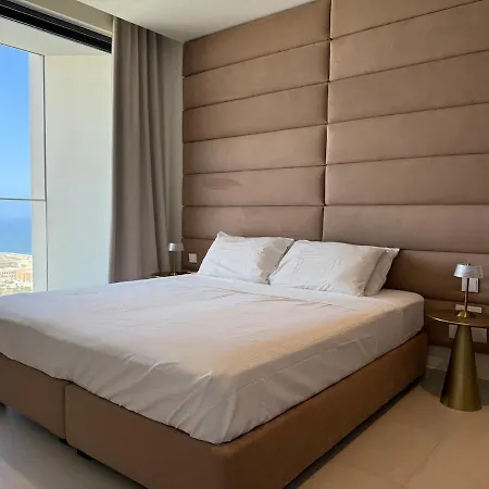 Mercury Tower High End 1bdr Flat